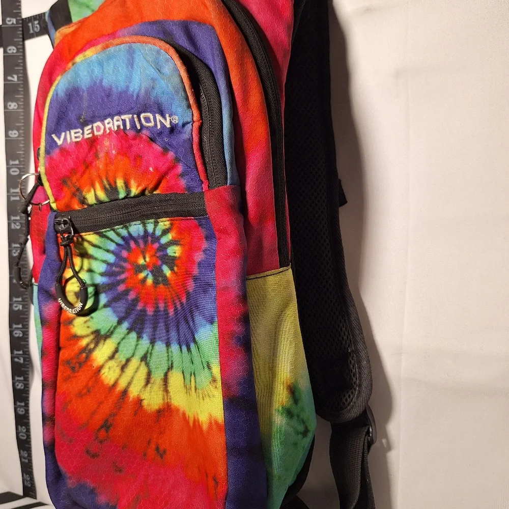 Vibedration Hydration Backpack w/o bladder - Rainbow Tie Dye